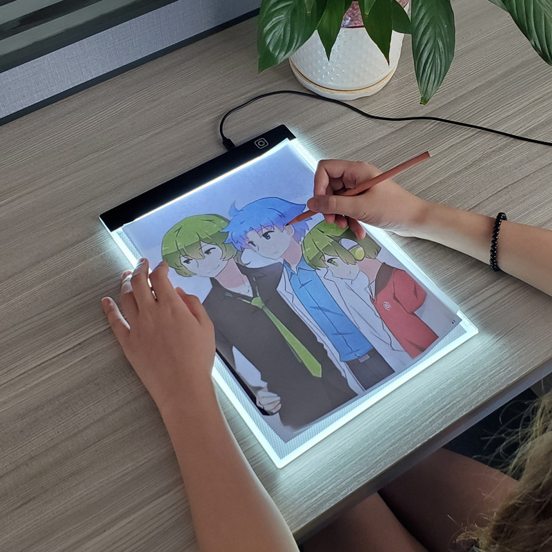 Tavolo da disegno A5 con LED,  - Drawing Projector Kids recensione e prezzo